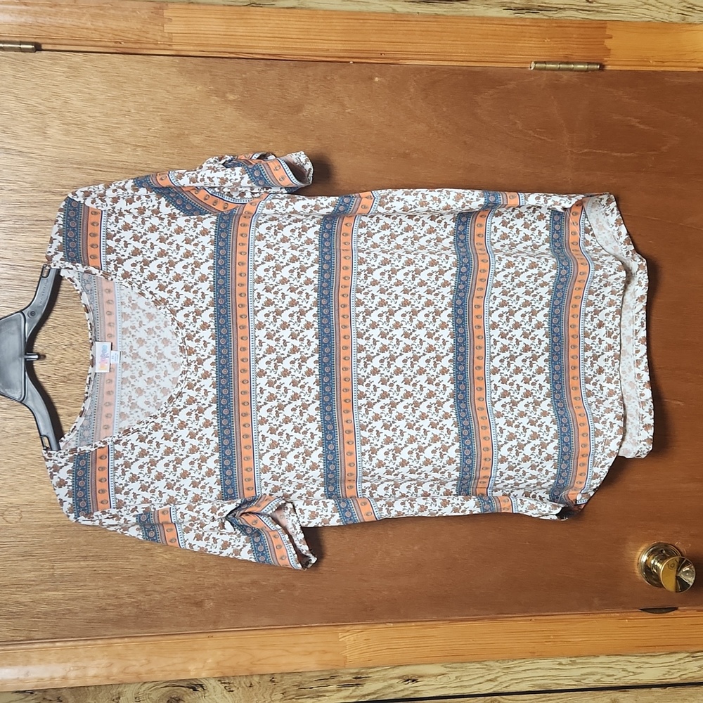 Fun print combo tee